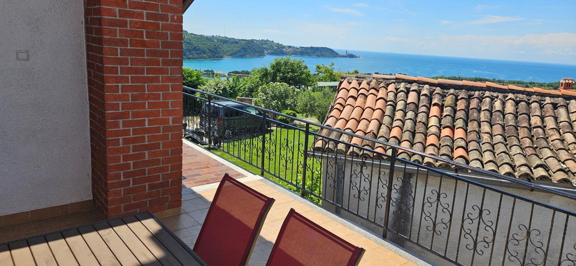 Sea view apartment Renzzo Strunjan Exterior foto